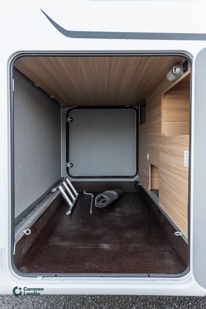 Kuva 24, Dethleffs Just T 7052 EB 2.2 Mjet 140hv ** TRUMA, ERILLISVUOTEET, SÄHKÖ-HUBBET, MARKIISI **