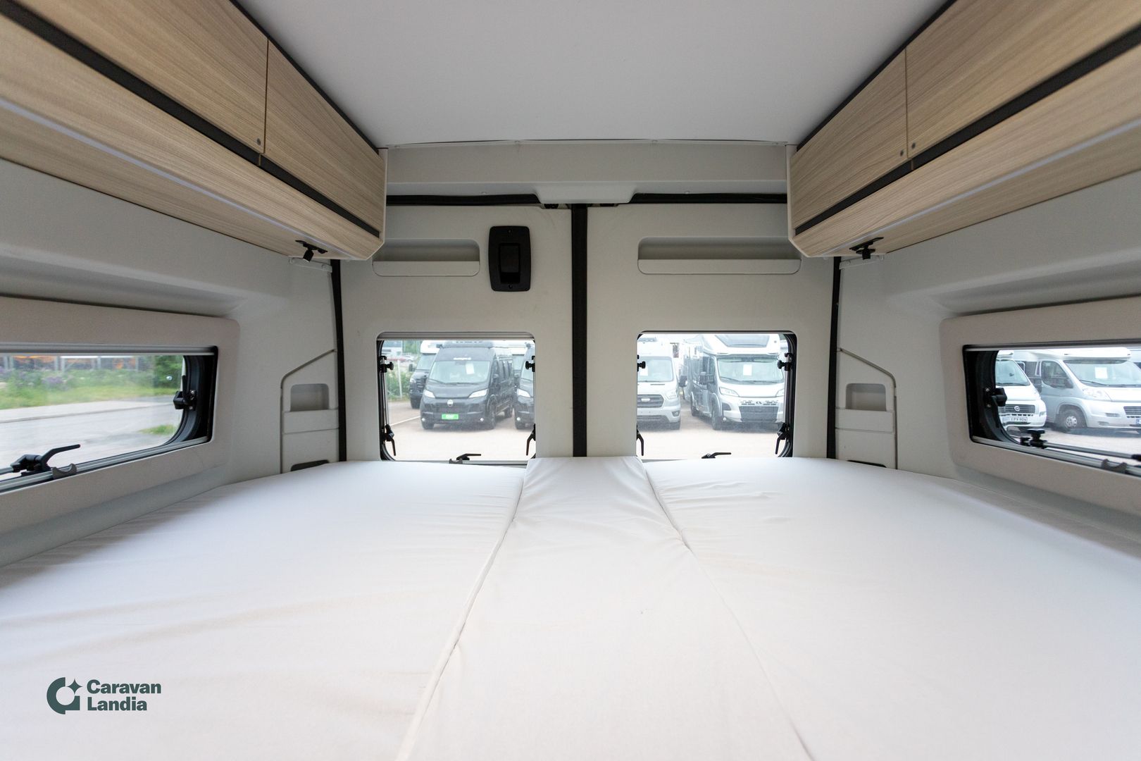Kuva 7, Adria Twin 640 SL 2.2 BlueHDi 140hv **B-KORTTI, ERILLISVUOTEET, MARKIISI**