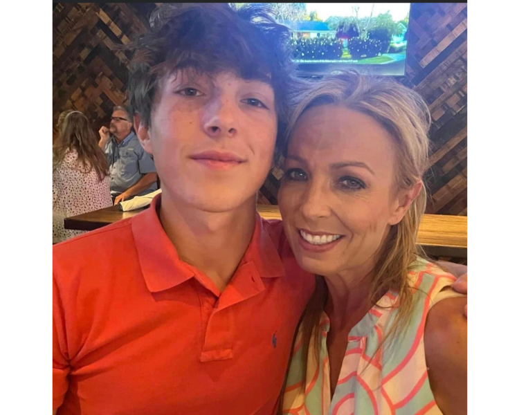 Card My Yard Colleyville, TX bio image