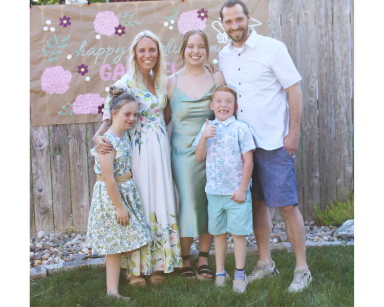 Card My Yard Kansas City, KS bio image