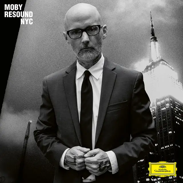 Moby – "Resound NY"