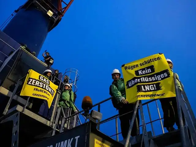 Greenpeace kämpft gegen LNG-Terminal auf Rügen