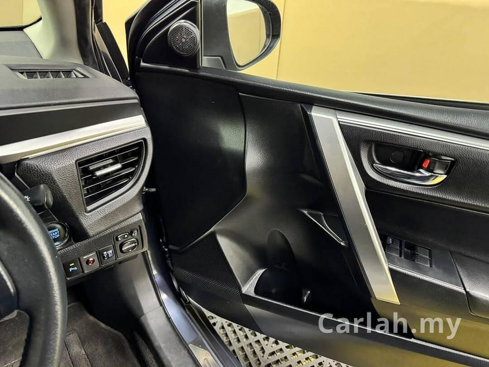 2015 Toyota Corolla Altis 1.8G Sedan