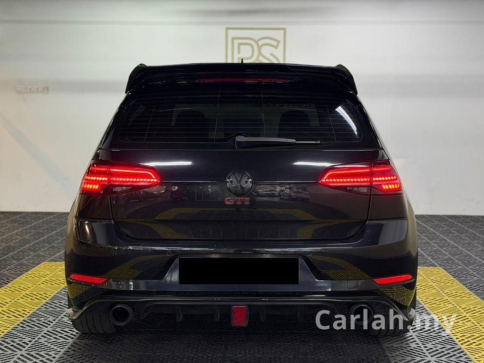 2018 Volkswagen Golf GTI 2.0 MK7.5 Hatchback