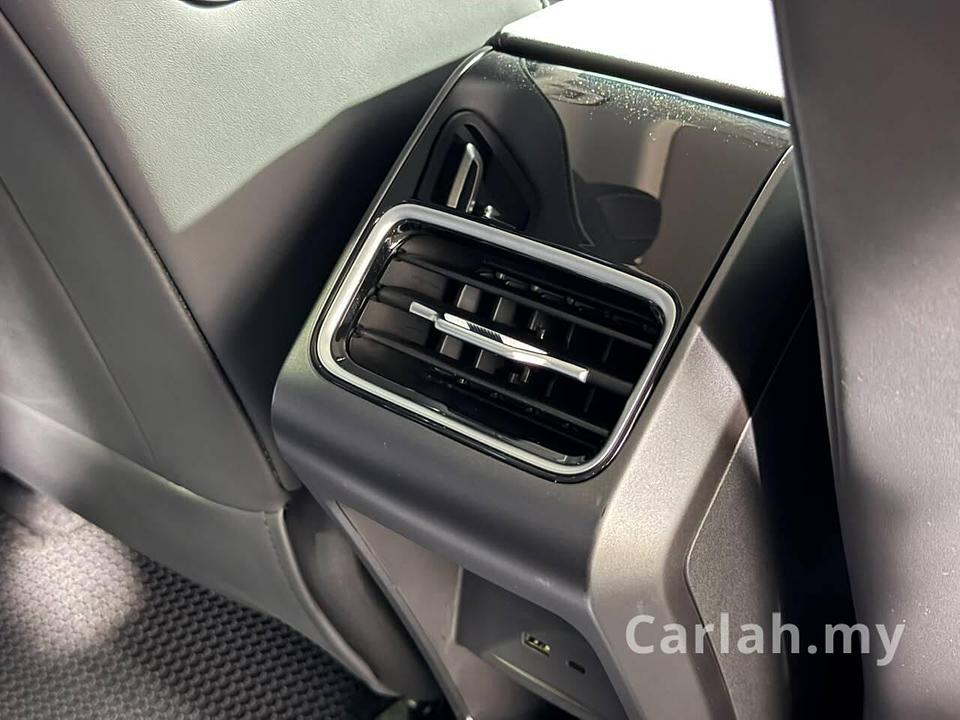 2024 Chery JAECOO J7 AWD SUV - Photo 13