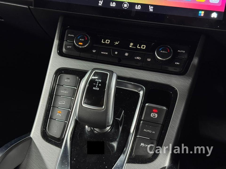 2025 Proton X70 1.5 TGDI PREMIUM X 2WD SUV
