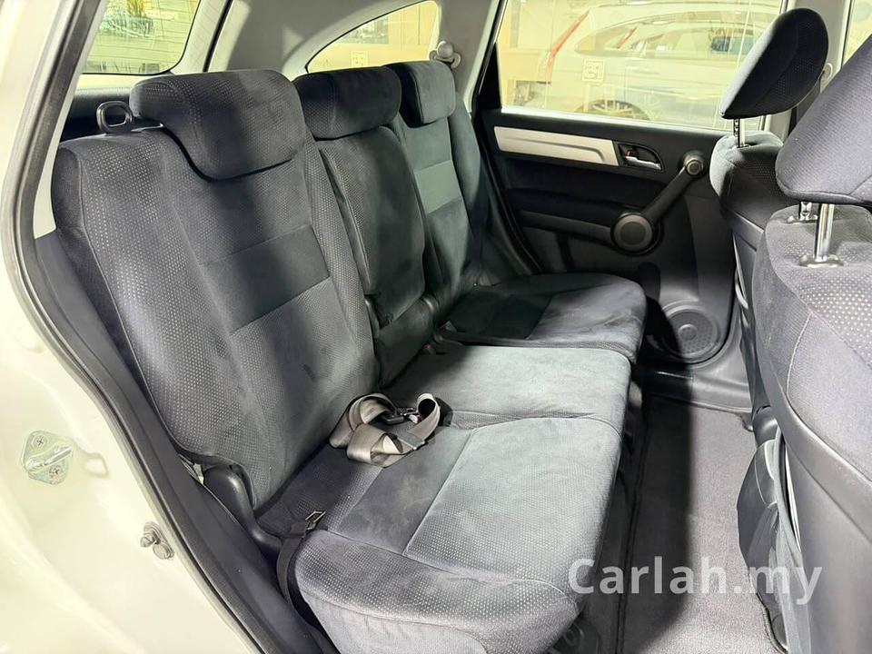2010 Honda CR-V 2.0L I-VTEC SUV - Photo 6