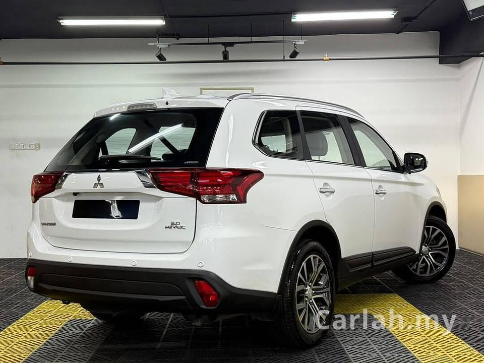 2018 Mitsubishi OUTLANDER 2.0 SUV