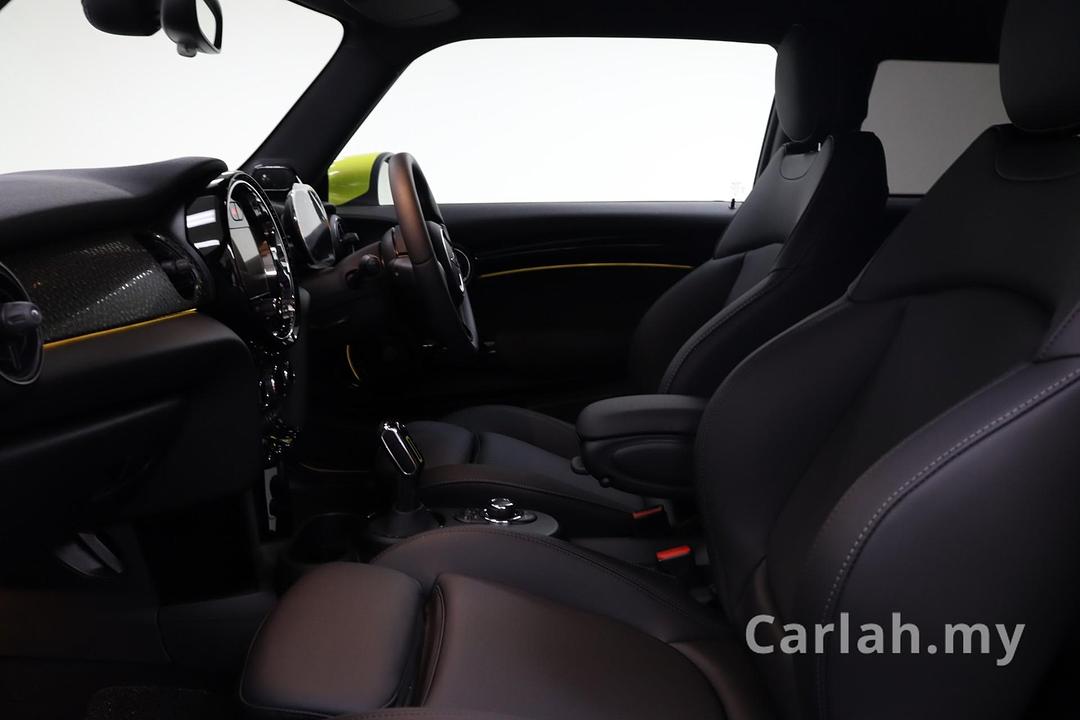2022 MINI 3 Door Cooper SE Hatchback – VKF2283
