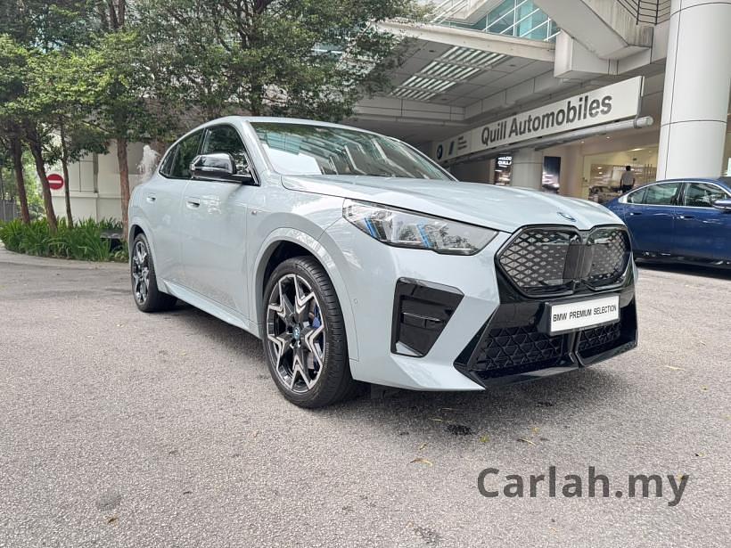 2024 BMW iX2 xDrive30 M Sport SUV – VNC8229 - Photo 1