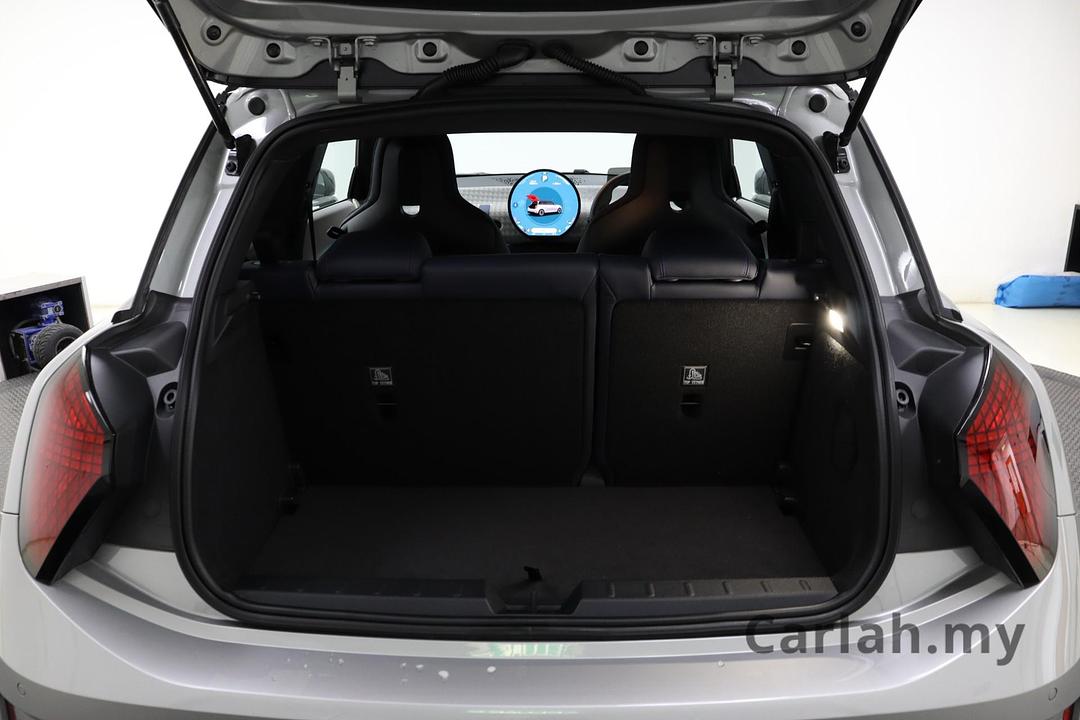 2024 MINI 3 Door Cooper SE Hatchback – VMU2922 - Photo 5