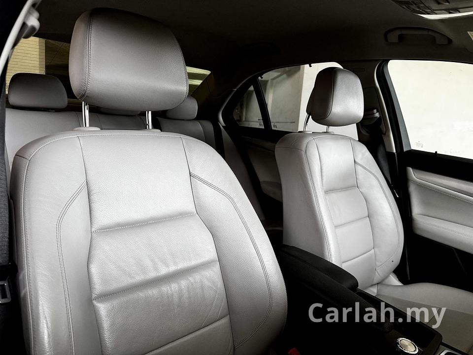 2013 Mercedes-Benz C200 CGI Sedan