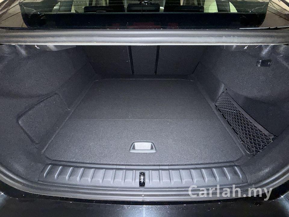 2025 BMW 218 Sport Sedan – VPY7079
