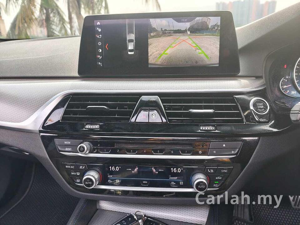 2017 BMW 530i 2.0 Sedan