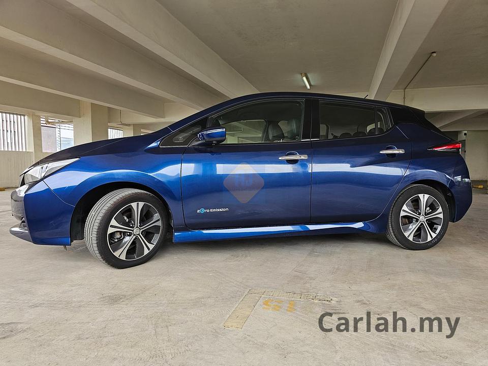 2019 Nissan LEAF Hatchback - Photo 5