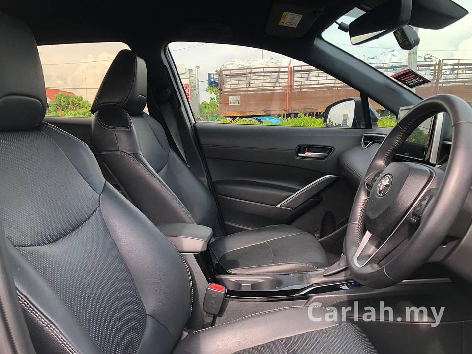 2022 Toyota COROLLA CROSS HYBRID SUV