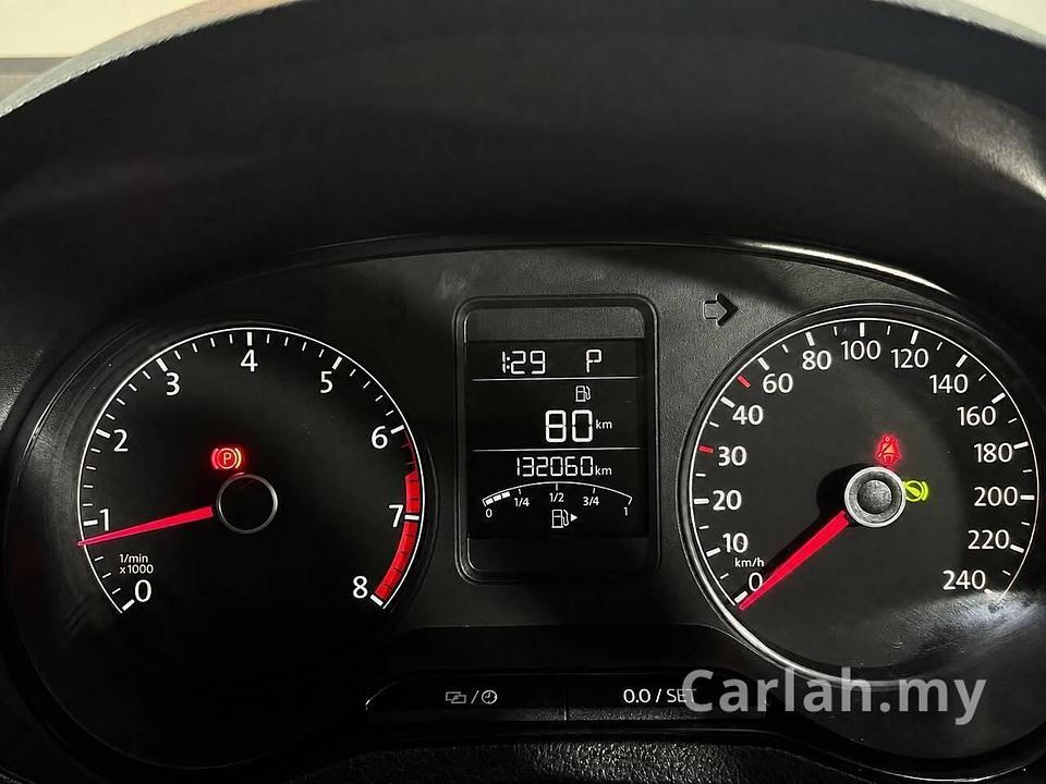 2017 Volkswagen Vento 1.2 TSI Sedan - Photo 4