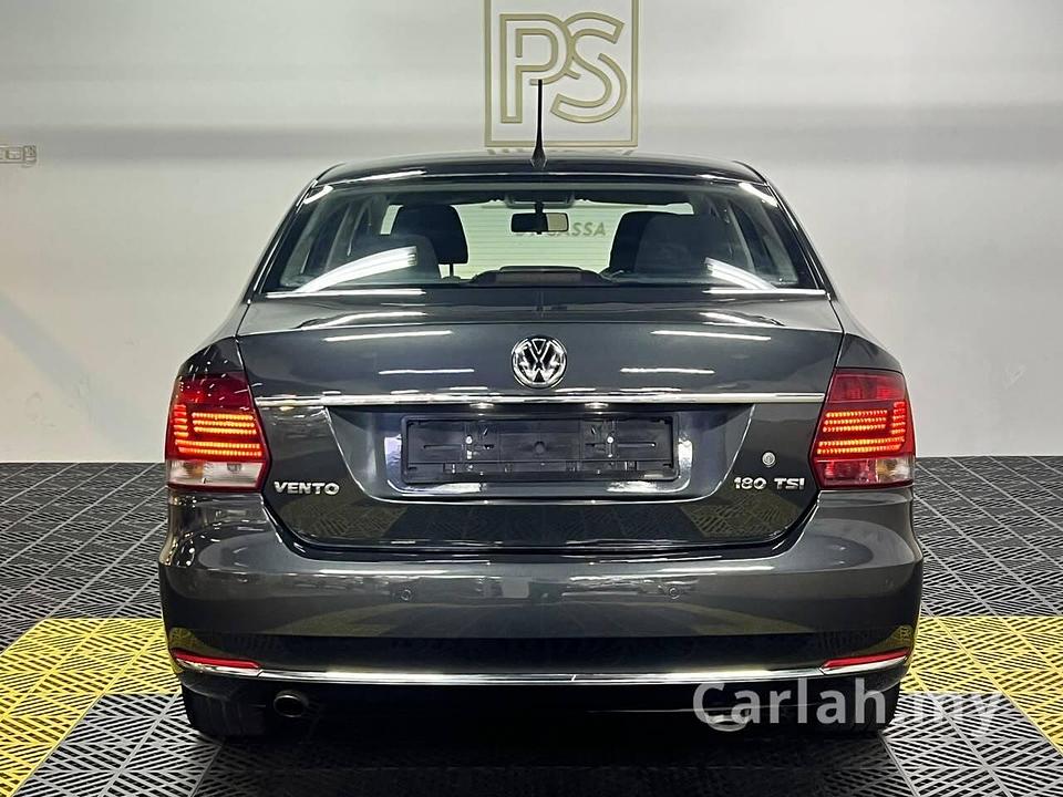 2017 Volkswagen Vento 1.2 TSI Sedan - Photo 13