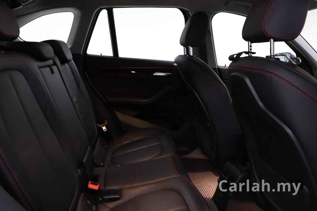 2018 BMW X1 sDrive20i SUV – VRK9024