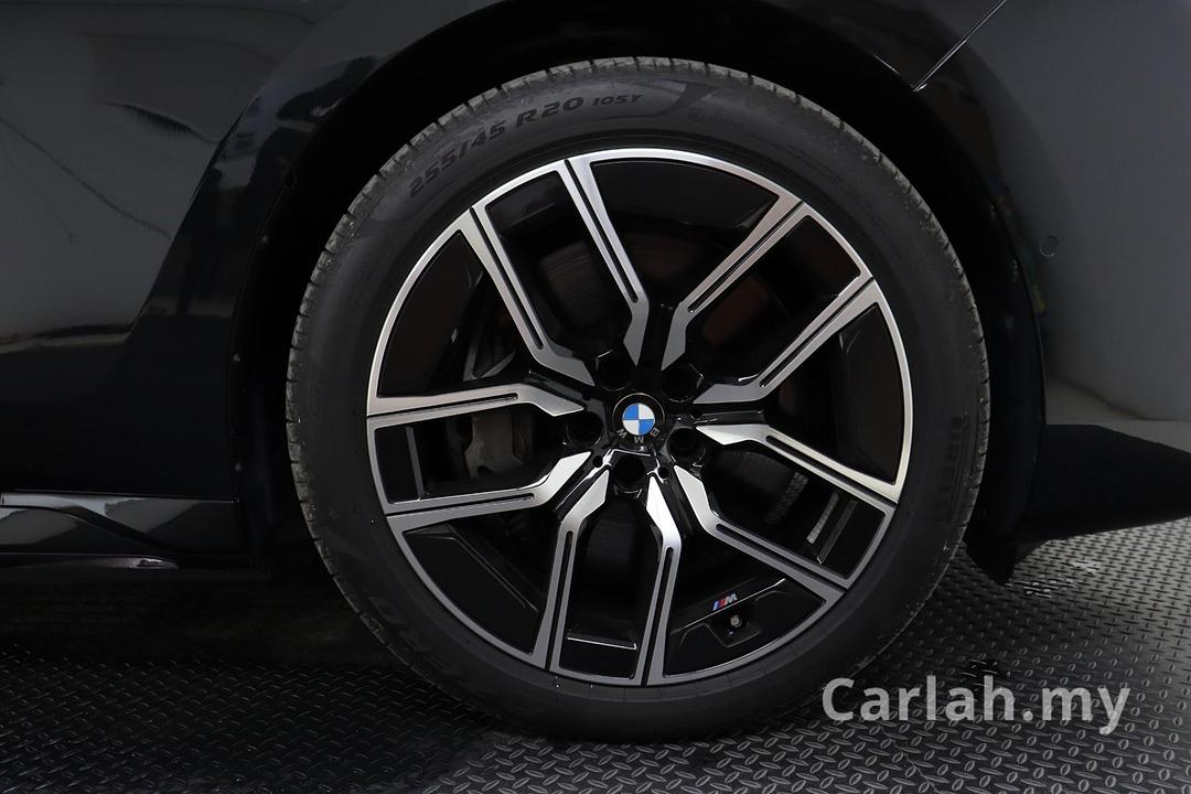 2024 BMW 750e xDrive M Sport Sedan – JYE5566 - Photo 4