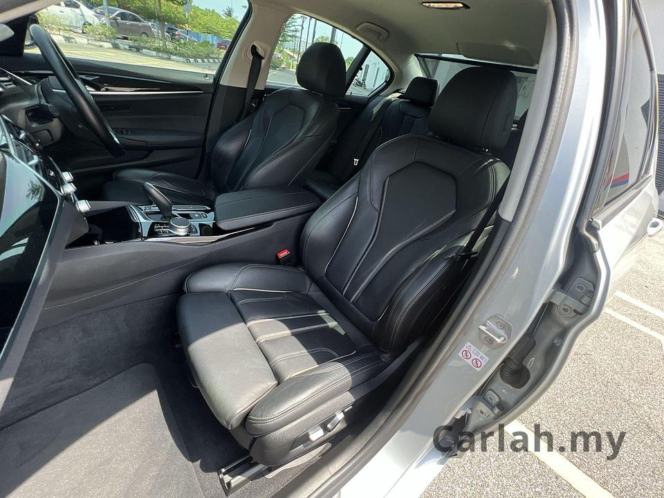 2019 BMW 520i Luxury Sedan – VFD2929
