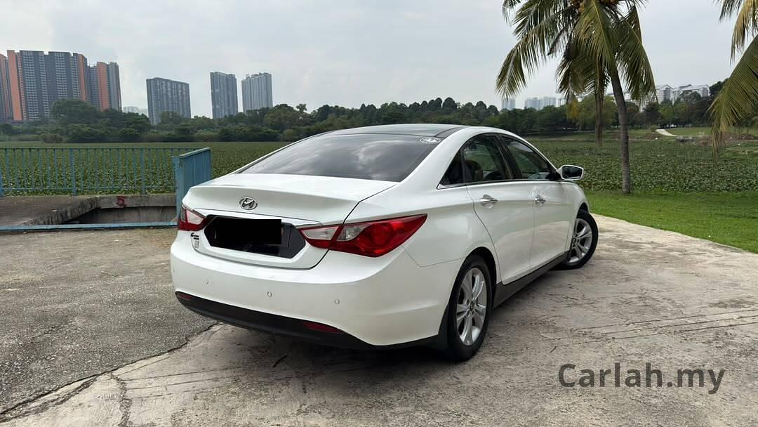 2010 Hyundai Sonata 2.0 GLS Sedan