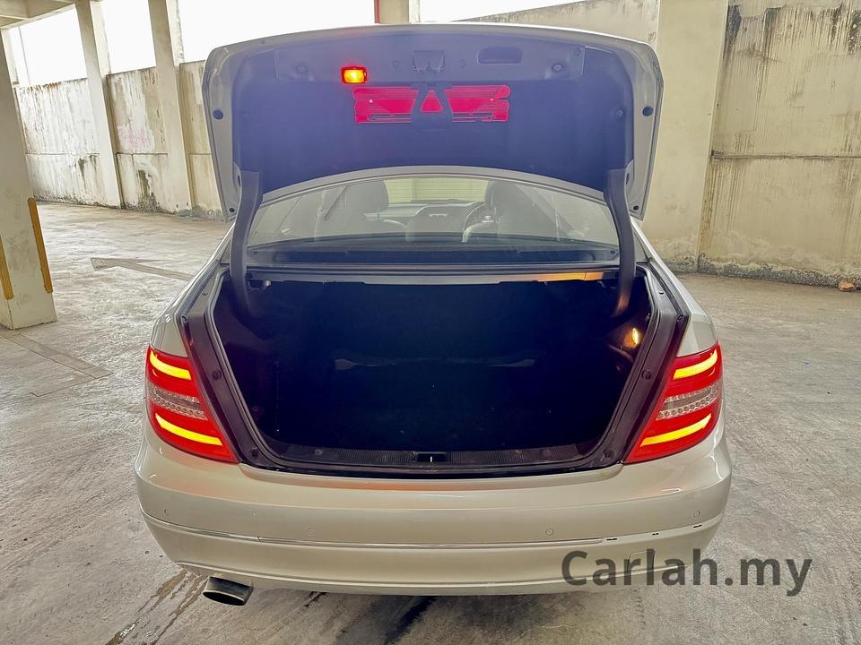 2013 Mercedes-Benz C200 CGI Sedan