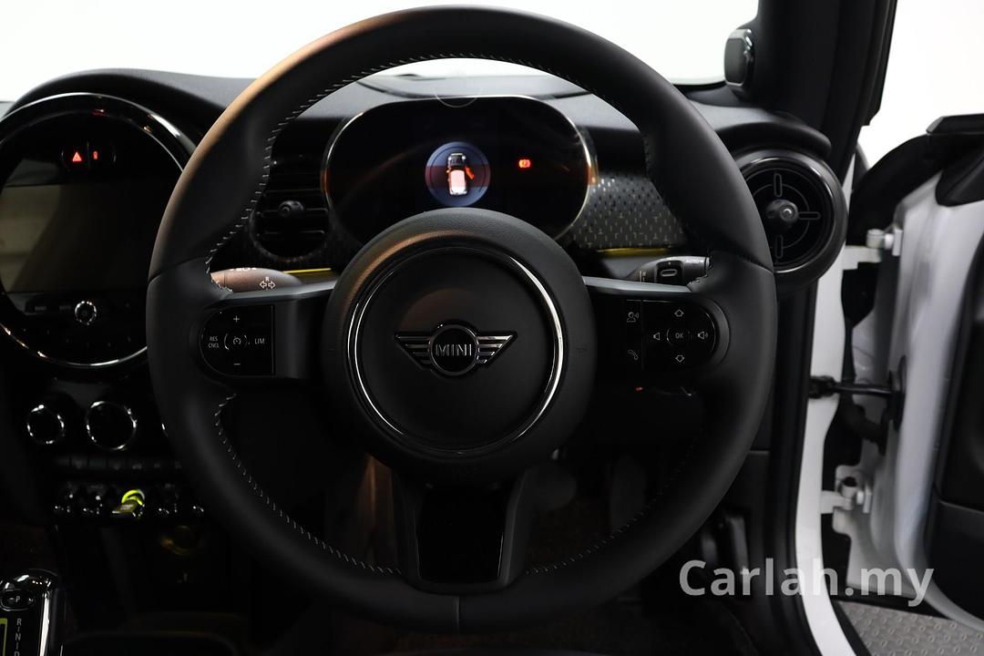 2023 MINI 3 Door Cooper SE Hatchback – VBQ8166