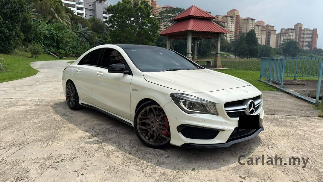 2015 Mercedes-Benz CLA45 AMG Sedan