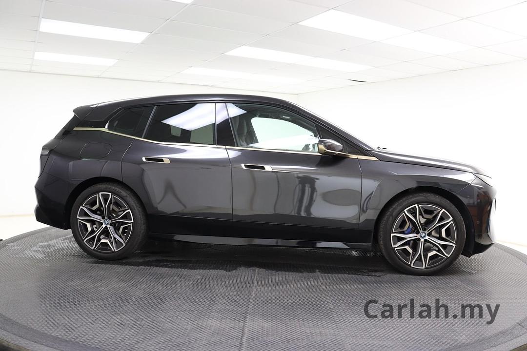 2023 BMW iX xDrive50 Sport SUV – VKQ3283 - Photo 3