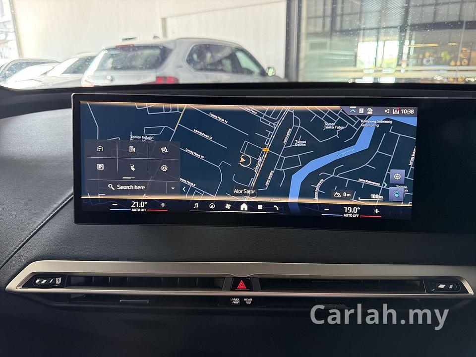 2024 BMW iX xDrive50 Sport SUV – VQM5727 - Photo 11