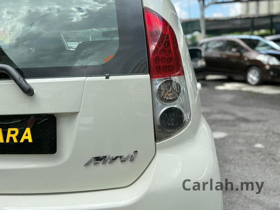 2010 Perodua Myvi 1.3 SX Hatchback