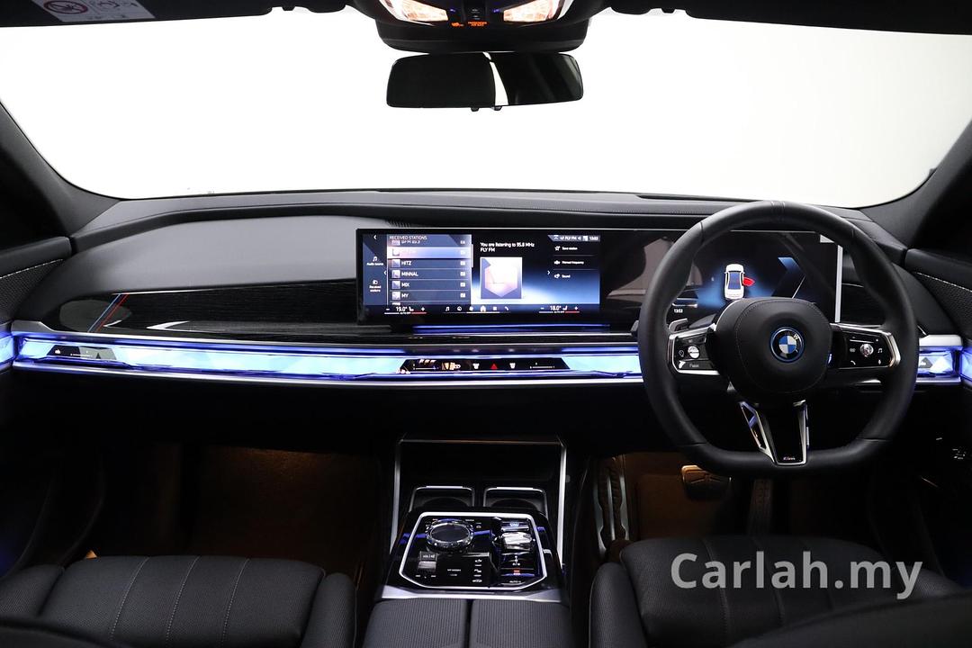 2023 BMW i7 xDrive60 M Sport Sedan – JWS1569