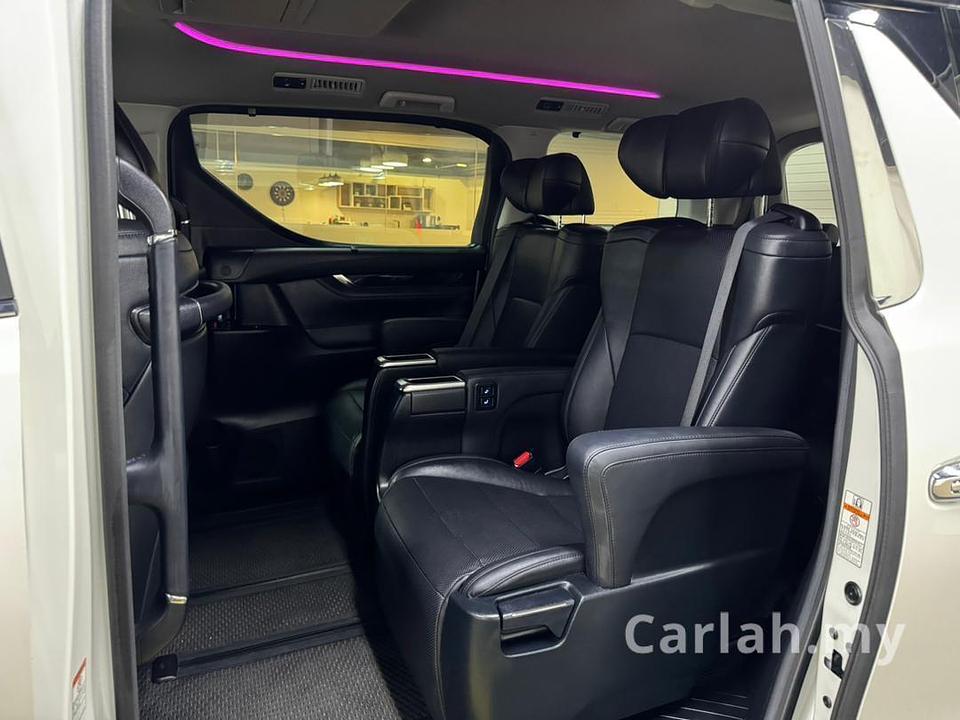 2021 Toyota Alphard 2.5 SC Van