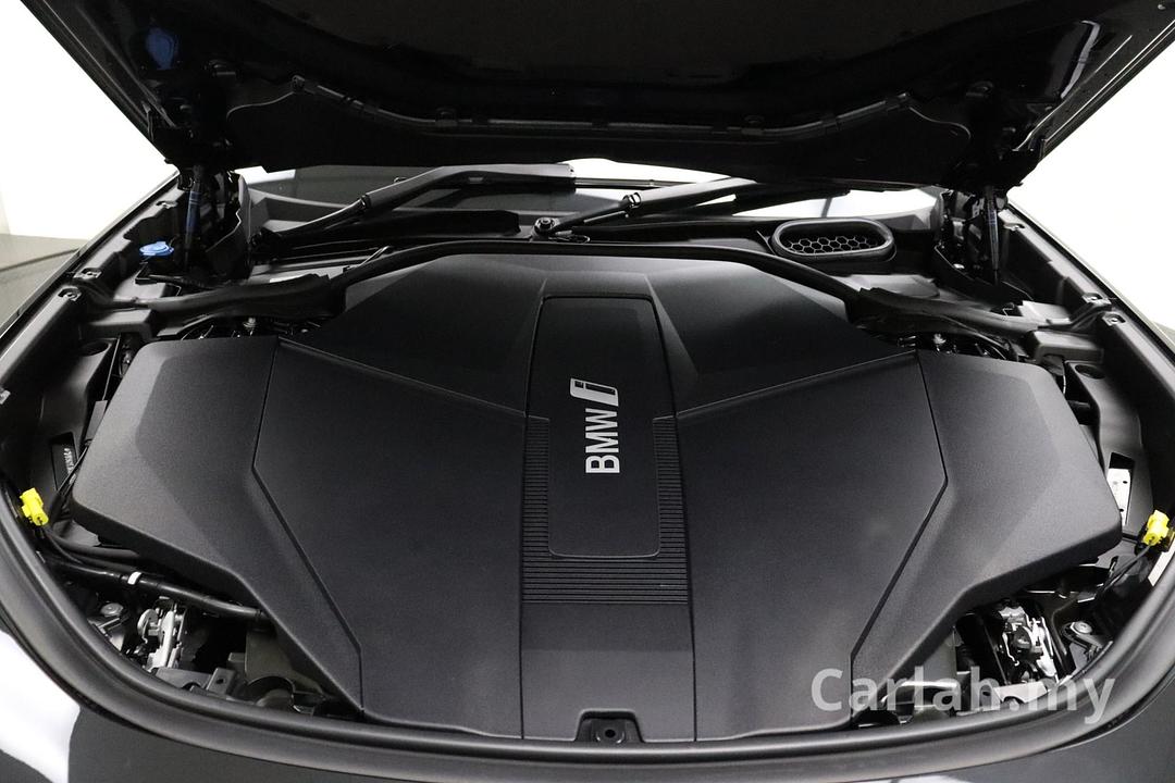 2023 BMW i7 xDrive60 M Sport Sedan – VLT364