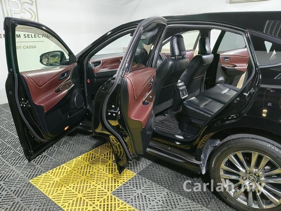 2015 Toyota HARRIER 2.0 PREMIUM ADVANCE SUV