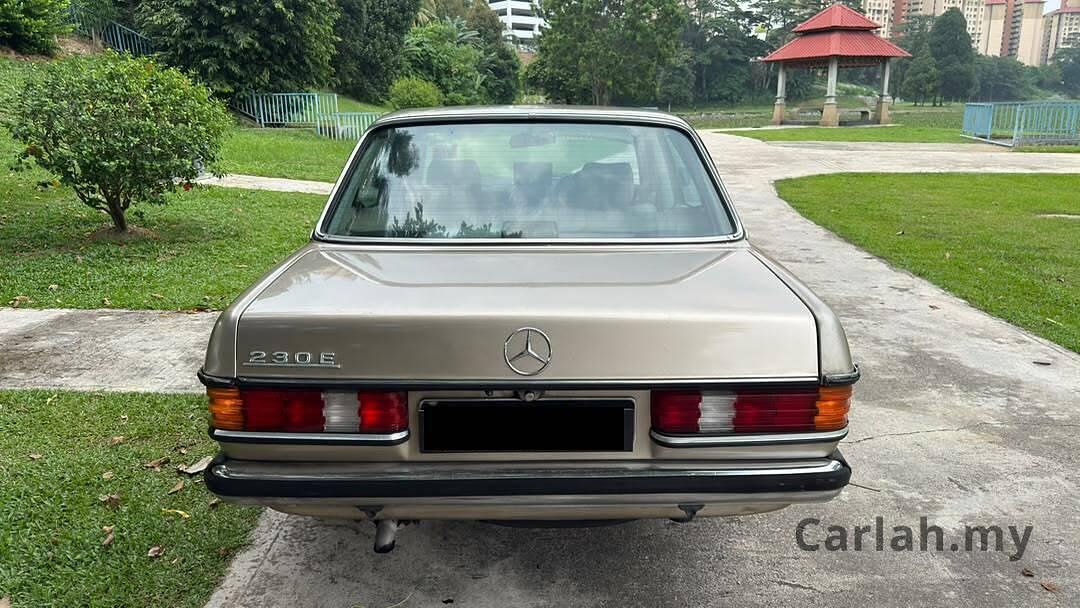 1983 Mercedes-Benz 230E Sedan