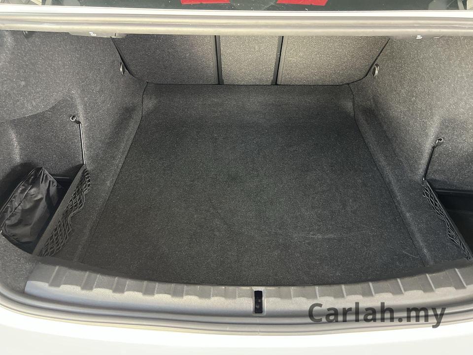 2021 BMW 320i Sport Sedan – VFW8057 - Photo 18