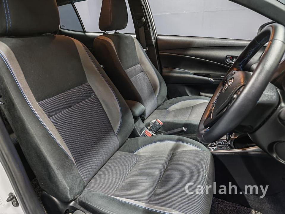 2021 Toyota 2021 TOYOTA YARIS G Hatchback