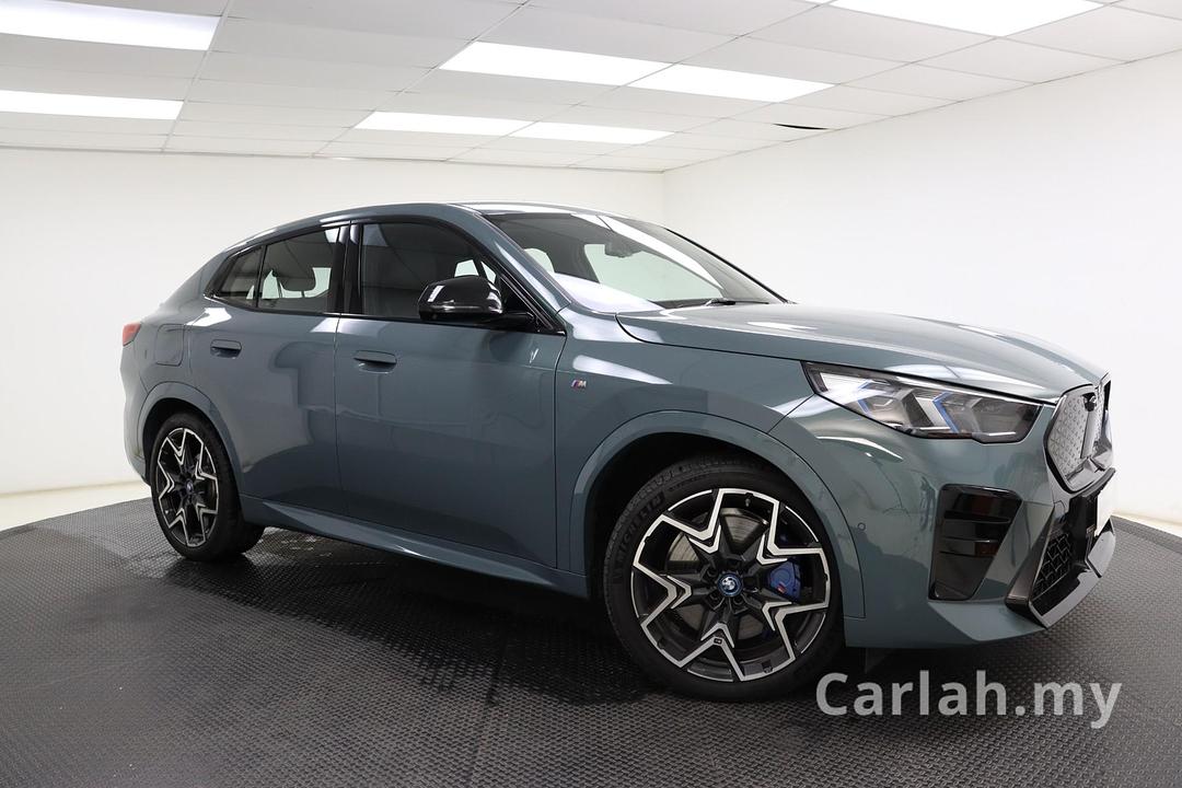 2024 BMW iX2 xDrive30 M Sport SUV – VNM3826 - Photo 1
