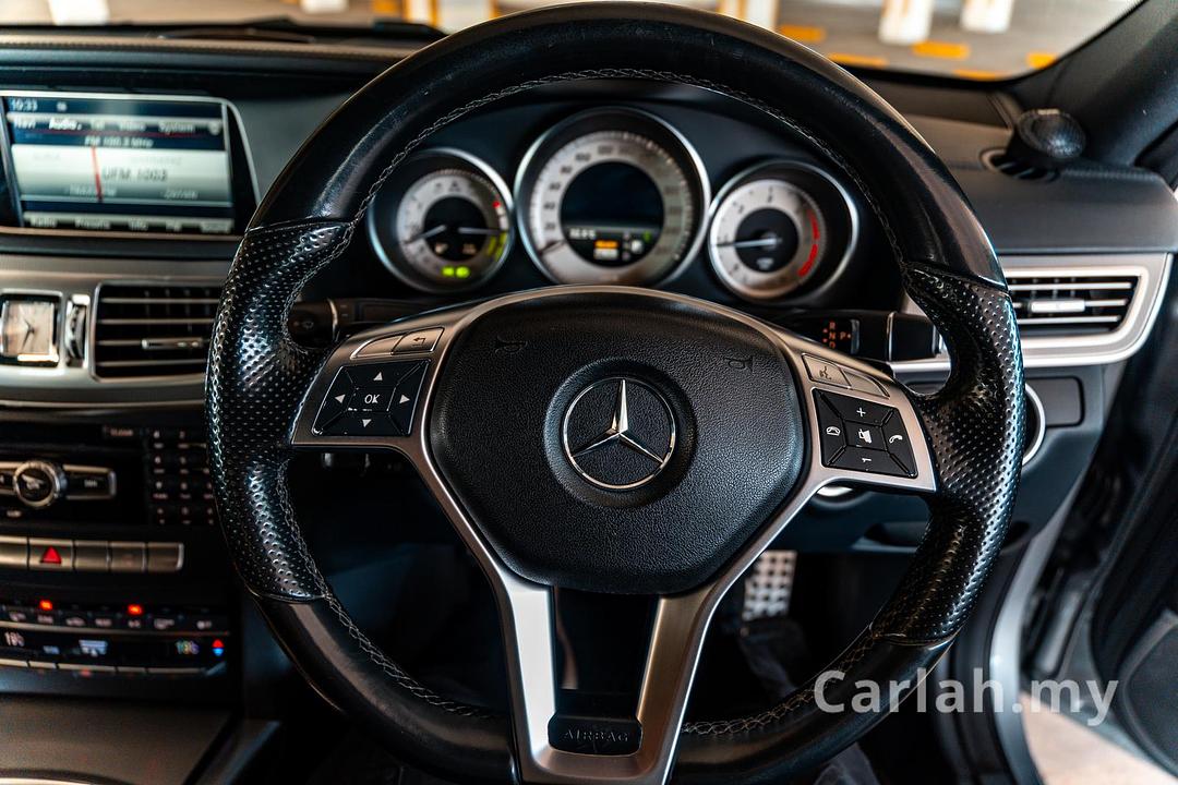 2014 Mercedes-Benz E300 BlueTEC Hybrid Sedan