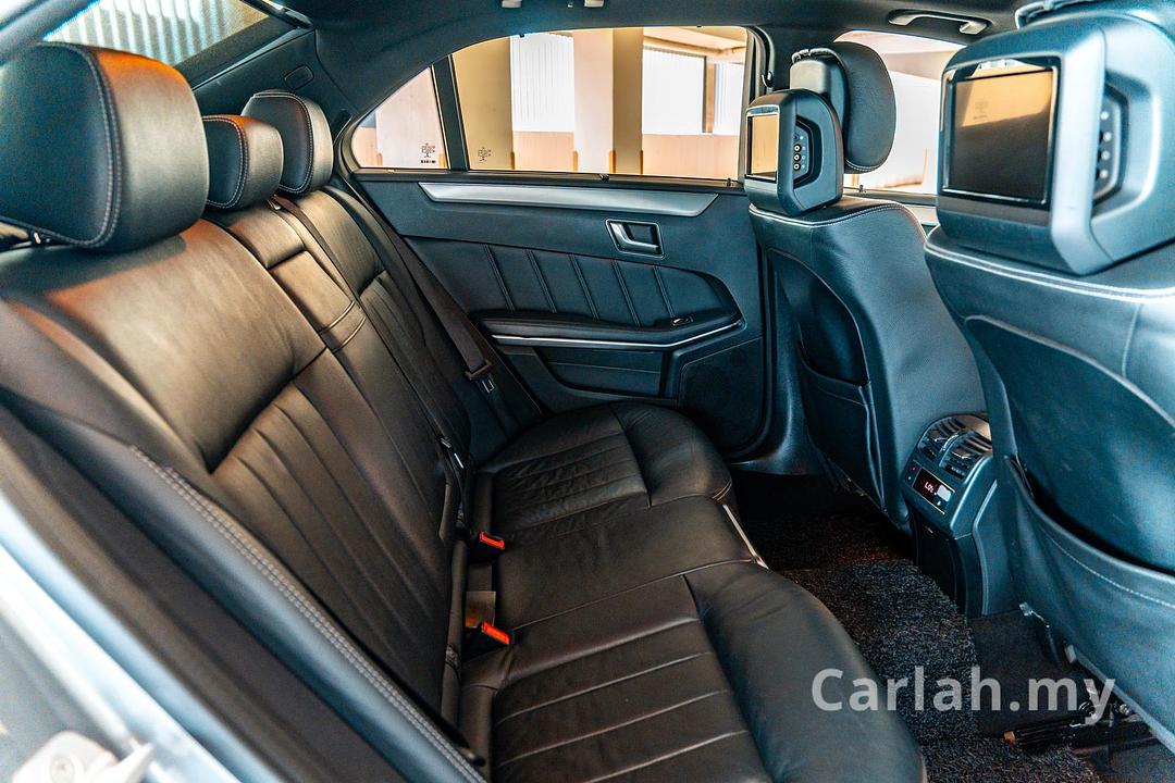 2014 Mercedes-Benz E300 BlueTEC Hybrid Sedan
