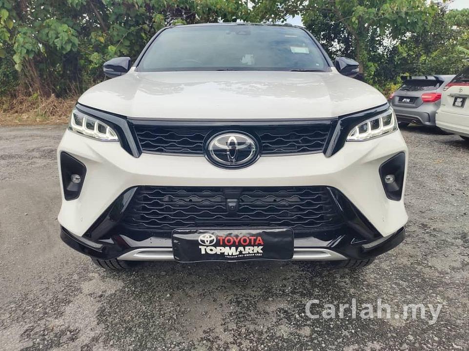 2024 Toyota Fortuner 2.8 VRZ SUV - Photo 9