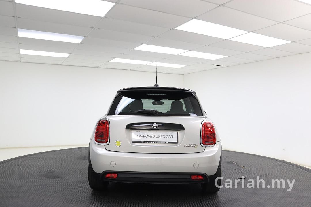 2022 MINI 3 Door Cooper SE Hatchback – VKF2283