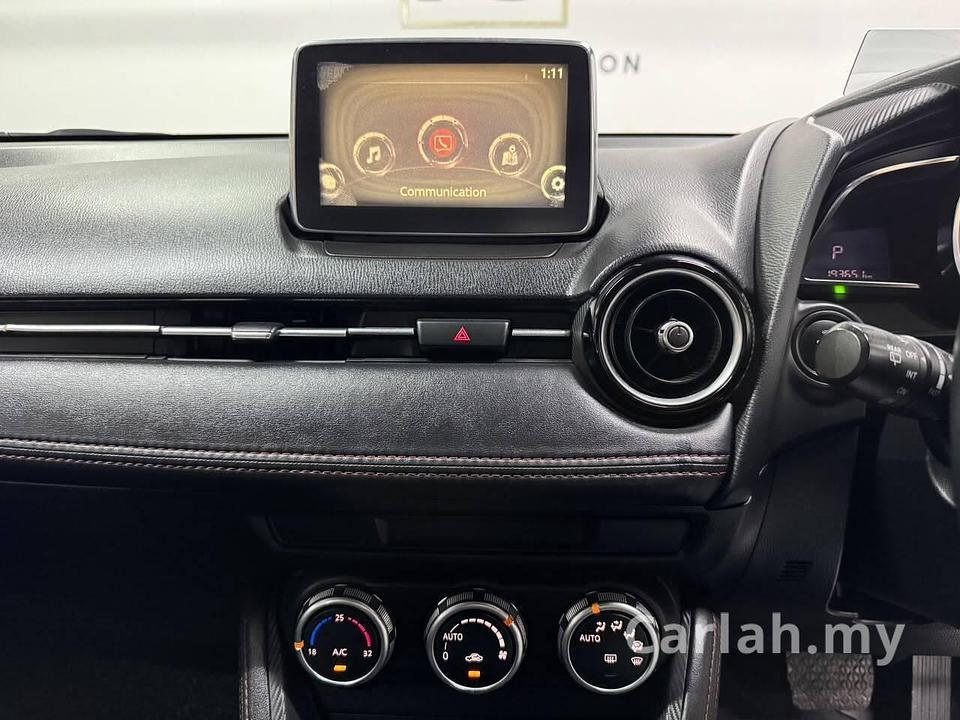 2015 Mazda 2 1.5HB SKYACTIV (A) Hatchback