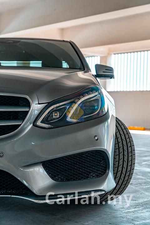 2014 Mercedes-Benz E300 BlueTEC Hybrid Sedan