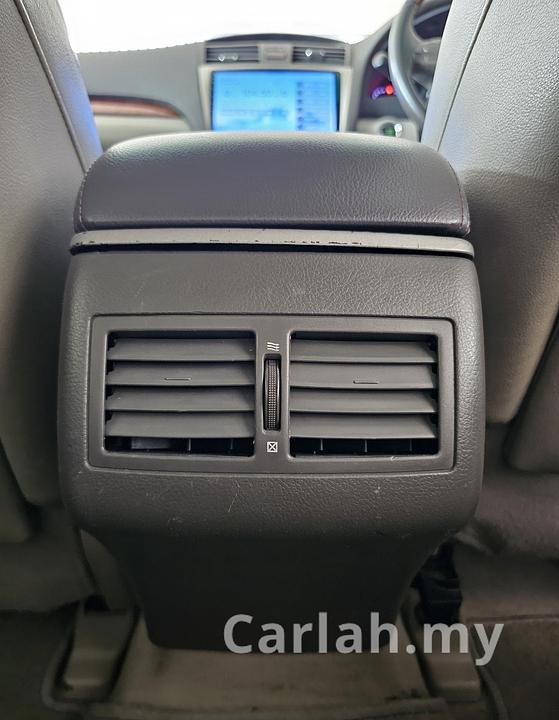 2009 Toyota Camry 2.4V Sedan