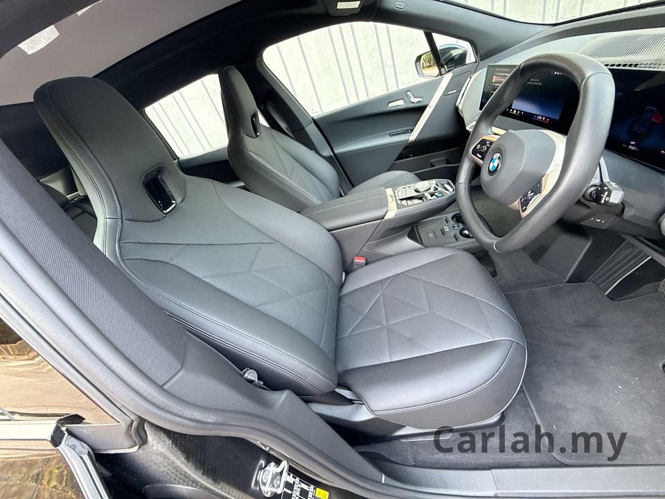 2025 BMW iX xDrive45 Sport SUV – VQN7556 - Photo 4