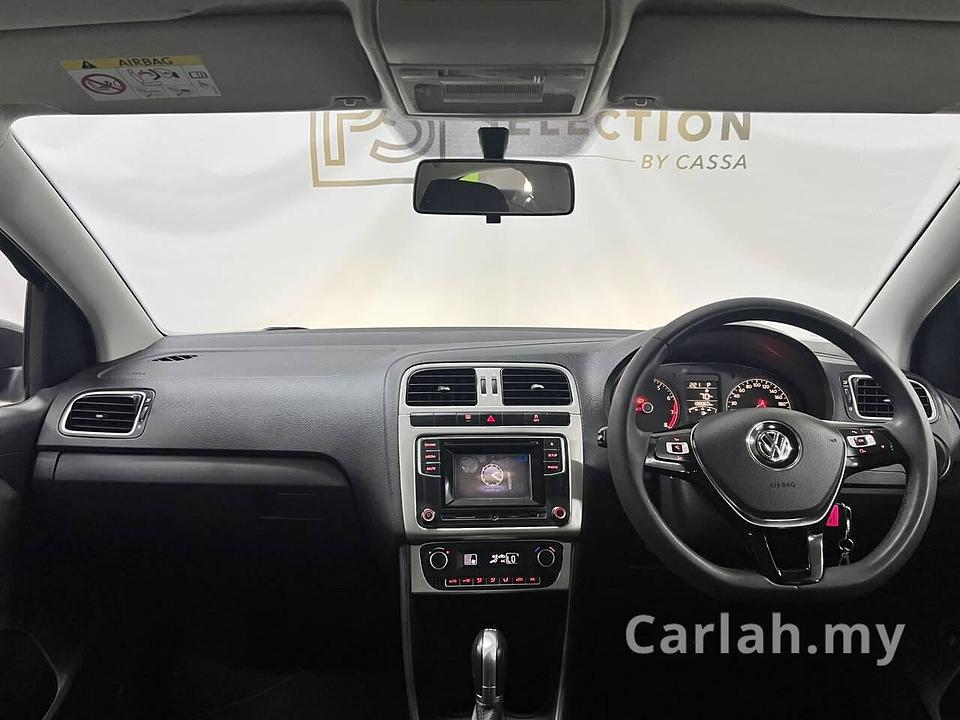 2017 Volkswagen Vento 1.2 TSI Sedan - Photo 5