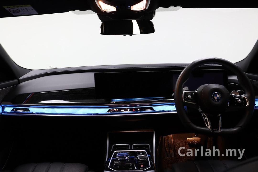 2024 BMW 750e xDrive M Sport Sedan – VEH811 - Photo 16